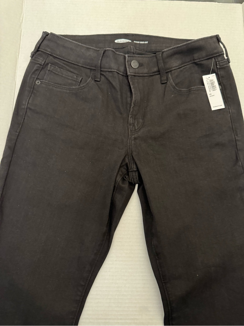 Old Navy Women’s Skinny Jeans in Black